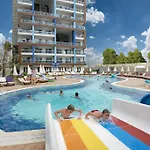 아파트호텔 Crystal Towers 3*